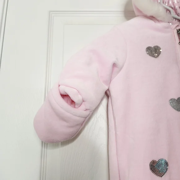 Baby Juicy Couture Winter Suit Bunting Pink Silver Sequin Heart Fur Hood NWT - Picture 4 of 12